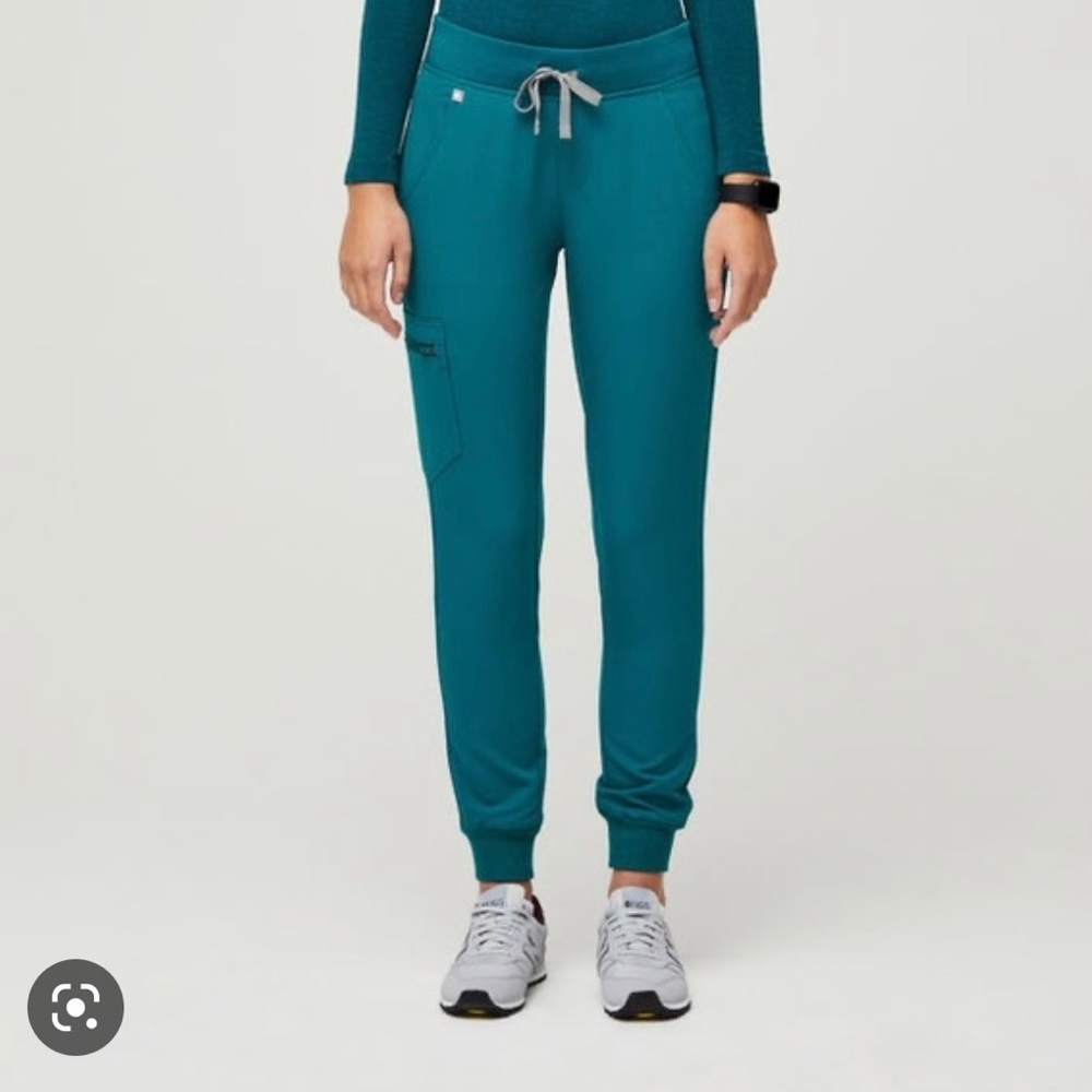 Figs Zamora Pacific Blue Jogger Scrub Pants